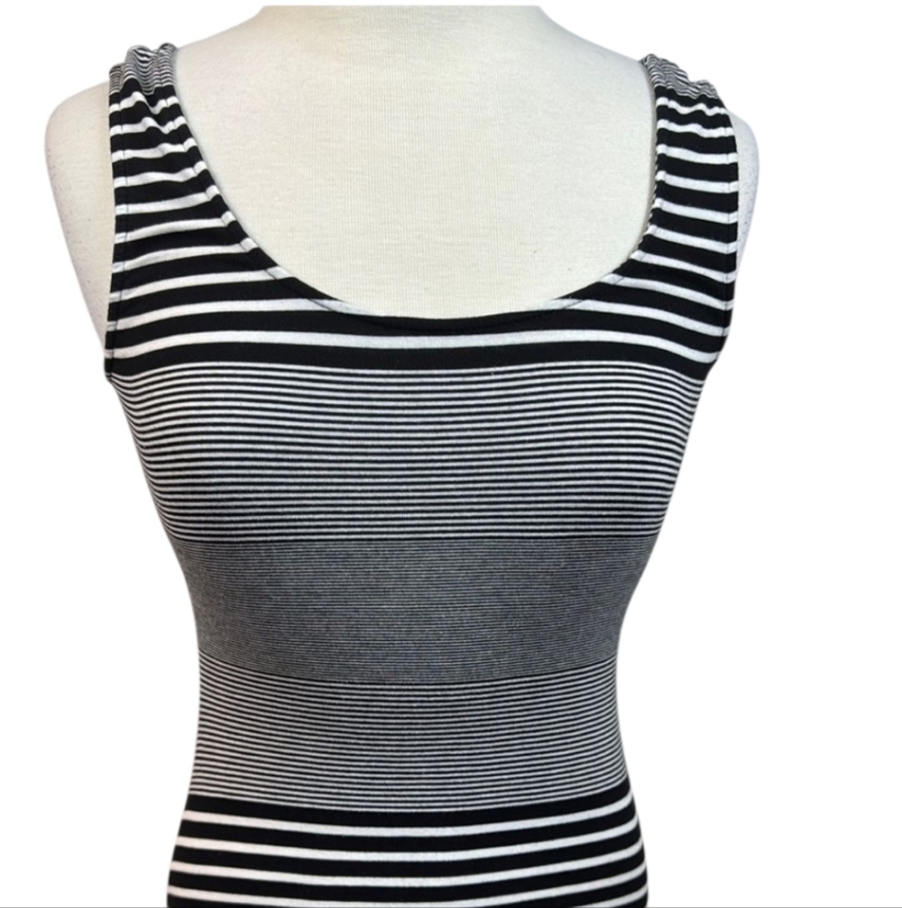 Merona Black and Gray Striped Maxi Dress Size Large - Picture 3 of 9